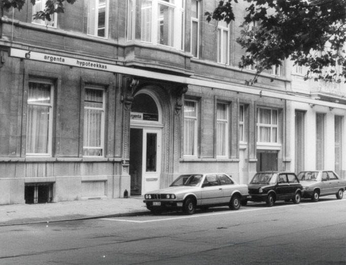 Voorgevel hoofdzetel Argenta in 1969.