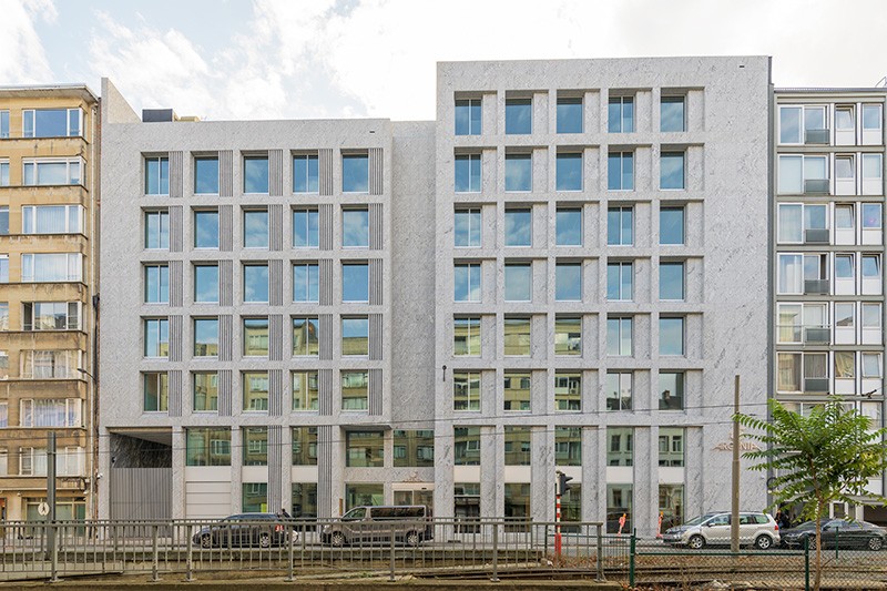 Nieuwe voorgevel van de Argenta-hoofdzetel