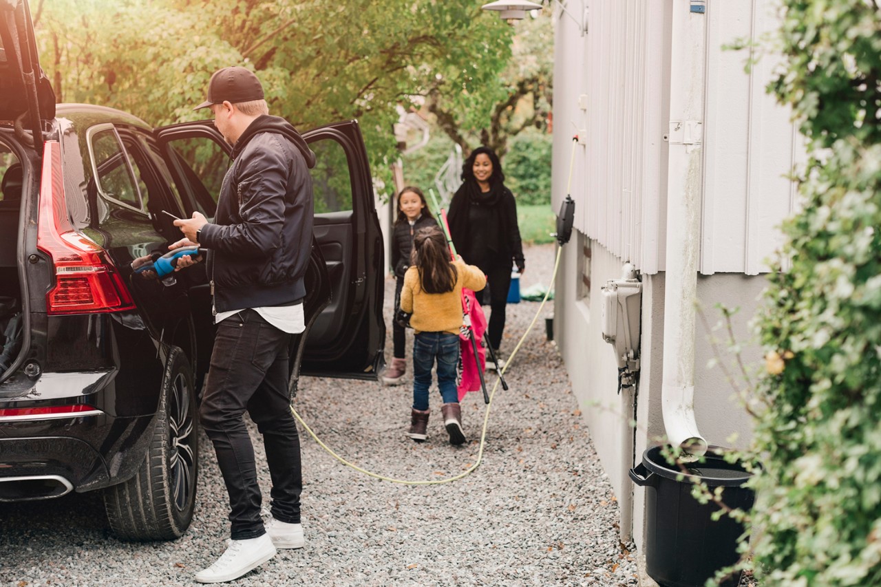 Vous voulez une nouvelle voiture ? Allez-vous opter pour une écologique, une essence ou une diesel ? Vous voulez une nouvelle voiture ? Allez-vous opter pour une écologique, une essence ou une diesel ?